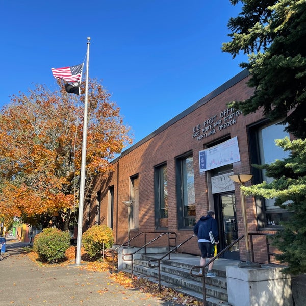 Photos at East Portland Post Office 16 tips from 633 visitors
