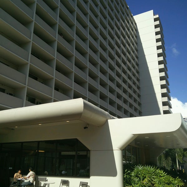 Photo taken at Ambassador Hotel Waikiki by Stuart G. on 10/12/2016