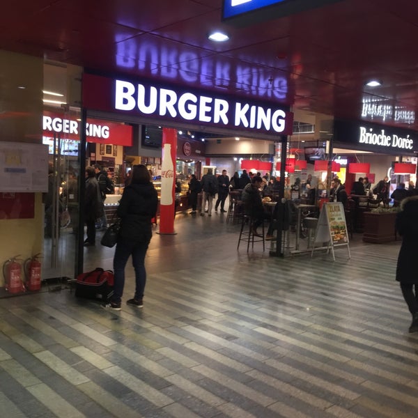 3/2/2017 tarihinde Dominik H.ziyaretçi tarafından Burger King'de çekilen fotoğraf