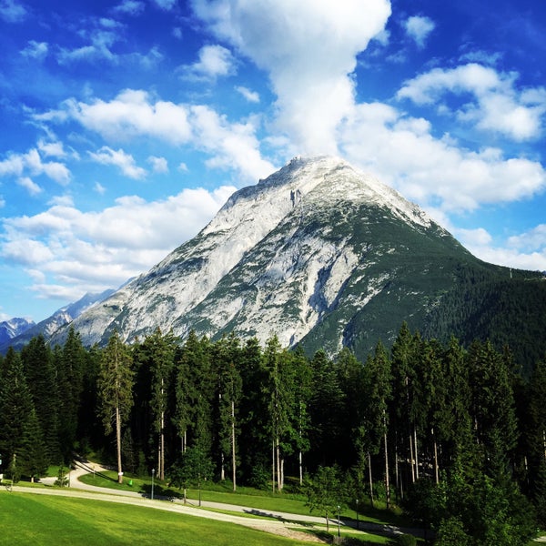 Foto diambil di Interalpen-Hotel Tyrol oleh Boštjan P. pada 6/26/2015