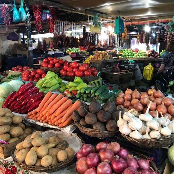Photo taken at Vagzali Market | ვაგზლის ბაზრობა by Alexander C. on 9/9/2018