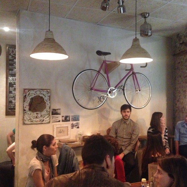 Photo taken at La Bicicleta Café by Juanma on 5/10/2013
