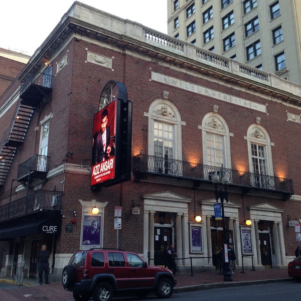 Foto tirada no(a) Wilbur Theatre por Jacob N. em 4/28/2013