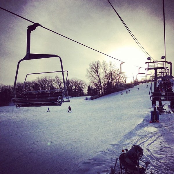 Photo taken at Hyland Ski and Snowboard Area by J G. on 12/8/2012