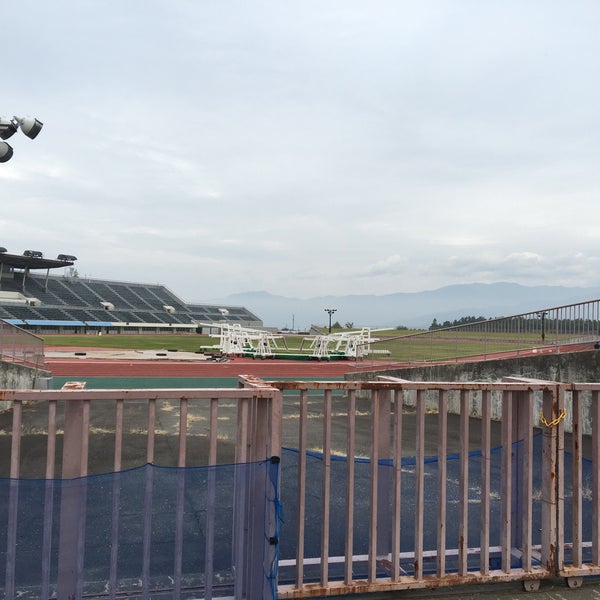 松本平広域公園陸上競技場 大字神林5300