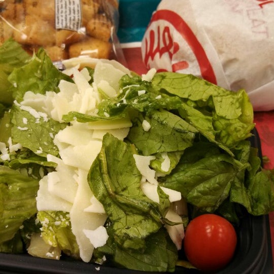 Wendy’s Fast Food Restaurant in Beaverton