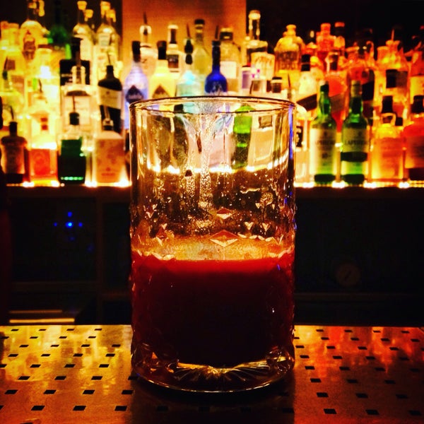 9/29/2016에 Murilo B.님이 Bloody Mary Cocktail Lounge에서 찍은 사진