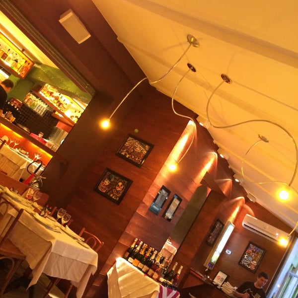 1/29/2015 tarihinde Mario L.ziyaretçi tarafından Bar do Beto'de çekilen fotoğraf