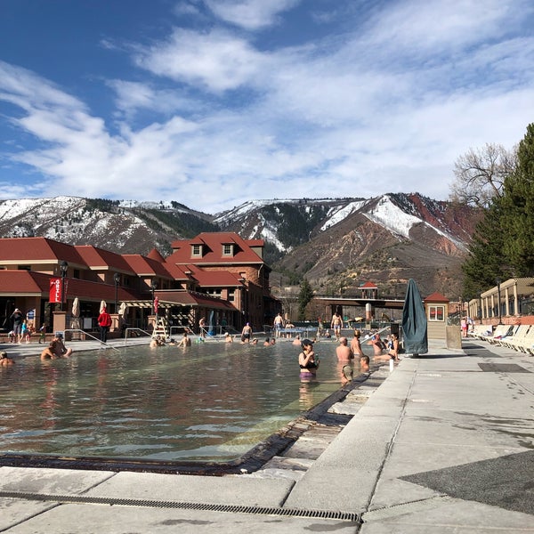 4/6/2019 tarihinde Justine Mae P.ziyaretçi tarafından Glenwood Hot Springs'de çekilen fotoğraf