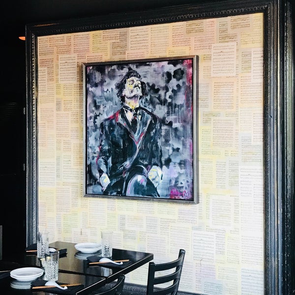 Foto scattata a Chaplin&#39;s Restaurant da Priscilla C. il 7/14/2018