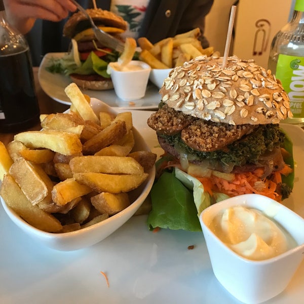 Bunte Burger Ehrenfeld