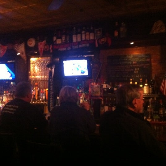 11/18/2012 tarihinde joezucziyaretçi tarafından Porters Pub of Federal Hill'de çekilen fotoğraf