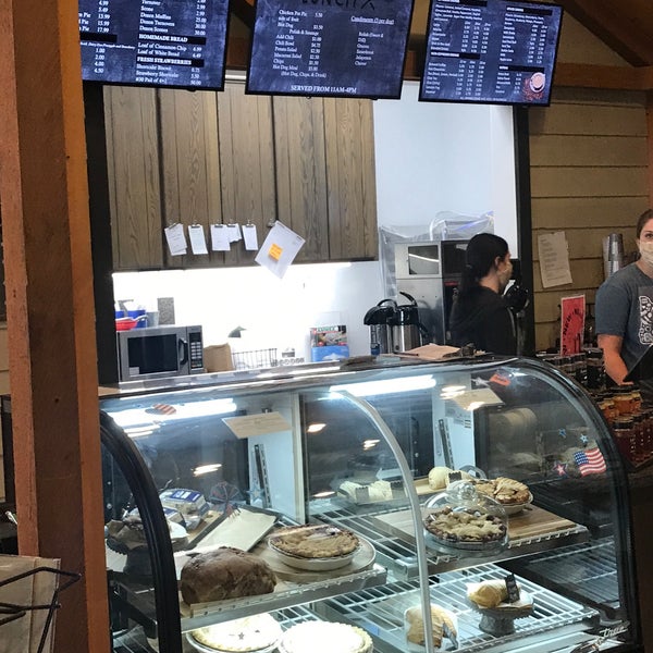Photo taken at Willamette Valley Pie Company by Tamara on 7/3/2020