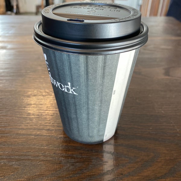Foto tirada no(a) Groundwork Coffee Co. por Jonathan H. em 11/26/2019