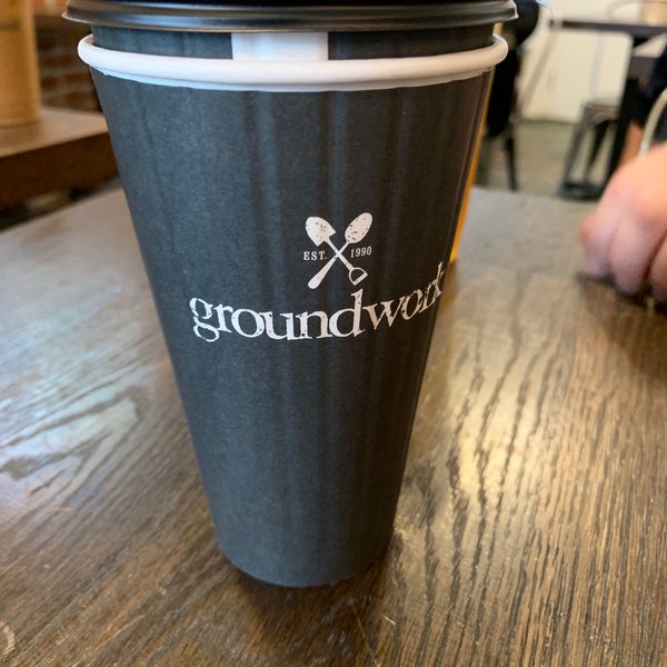 Das Foto wurde bei Groundwork Coffee Co. von Jonathan H. am 9/9/2019 aufgenommen