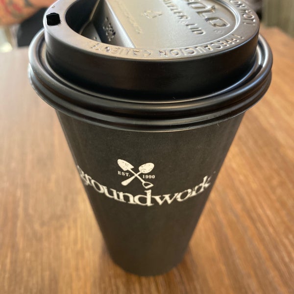 Foto tirada no(a) Groundwork Coffee Co. por Jonathan H. em 10/28/2019