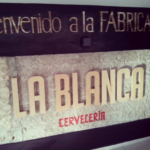 รูปภาพถ่ายที่ Cervecería La Blanca โดย slider_037 เมื่อ 11/24/2012