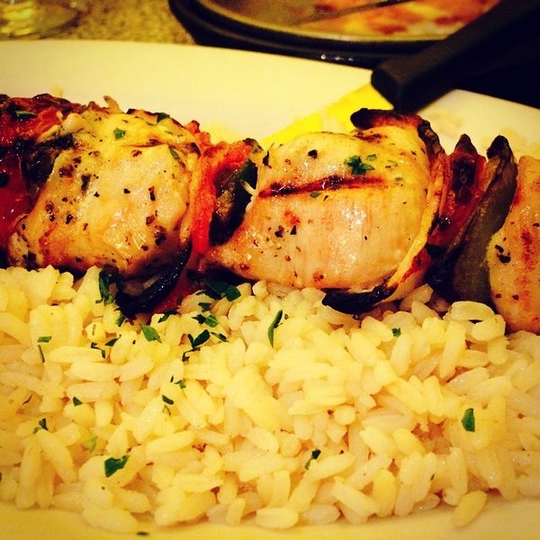 7/30/2014にLizaがUncle Nick&#39;s Greek Cuisineで撮った写真