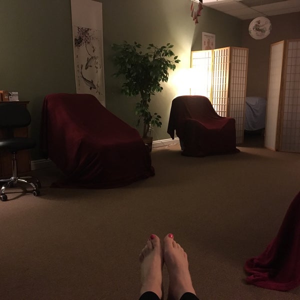 Meeting point community acupuncture Acupuncture Clinic in Denver