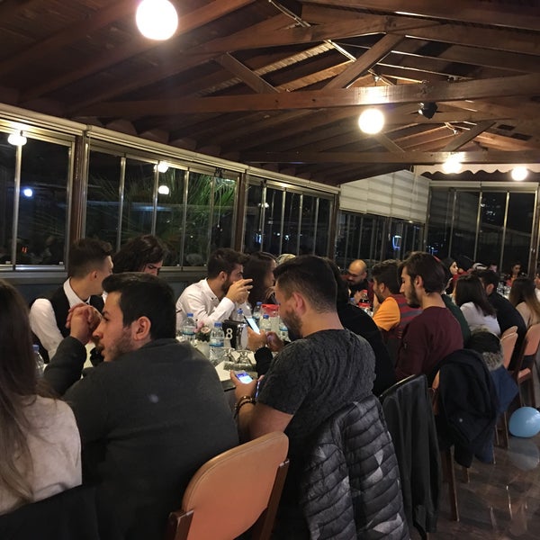 Foto tomada en Konak Cafe Resturant  por HaKaN O. el 11/8/2018