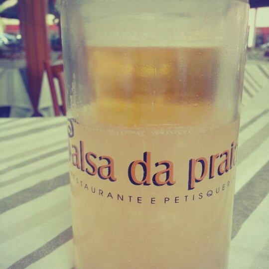 รูปภาพถ่ายที่ Salsa da Praia โดย Nanda D. เมื่อ 2/3/2013