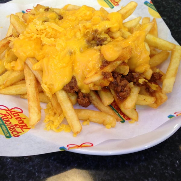Photo taken at Johnny Rockets by Eric C. on 4/14/2013