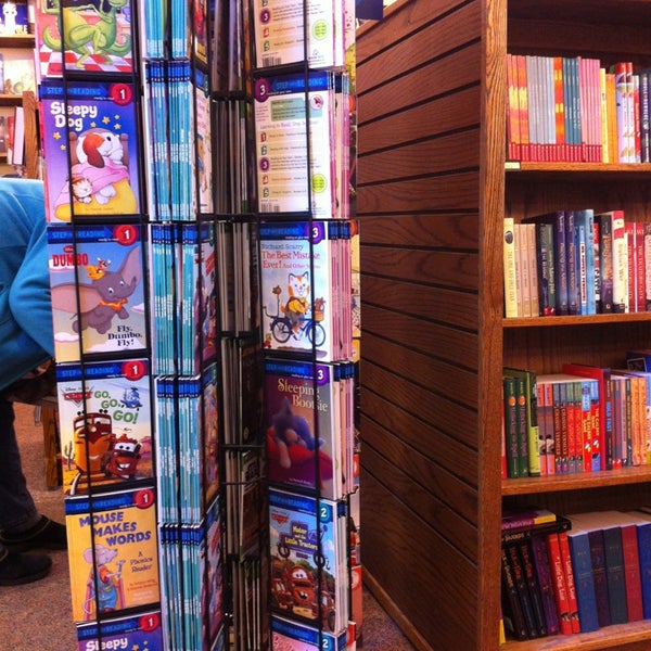 Photo taken at Red Balloon Bookshop by Ed B. on 3/23/2013