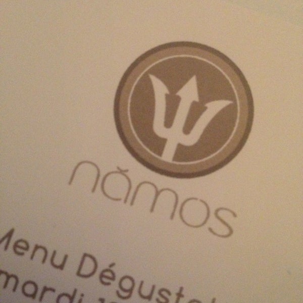 Foto scattata a Namos Restaurant da Antoine G. il 3/12/2013