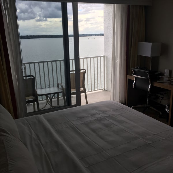 8/29/2016에 J Scott O.님이 Clearwater Beach Marriott Suites on Sand Key에서 찍은 사진