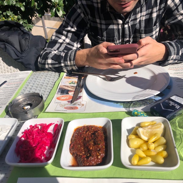 Das Foto wurde bei Sedir Restaurant von Betül G. am 1/20/2020 aufgenommen