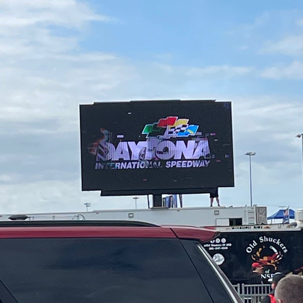 Снимок сделан в Daytona International Speedway пользователем Jon U. 1/28/2023