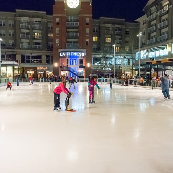 Pentagon Row Ice Skating Rink 4 tips from 791 visitors