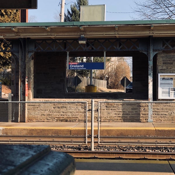 SEPTA Oreland Station Train