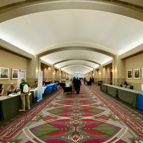 Foto tirada no(a) Centro de Convenções da Pensilvânia por Abdullah Z. em 6/14/2022