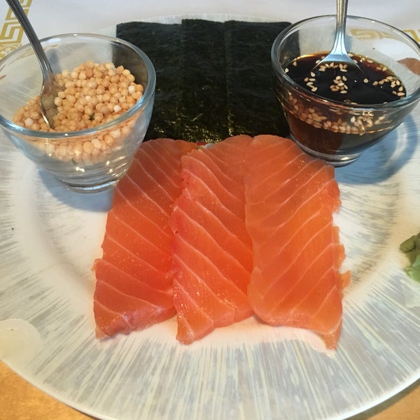 8/7/2016에 Yvonne P.님이 Hatcho Japanese Cuisine에서 찍은 사진
