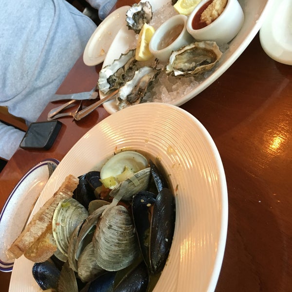 Photo taken at Flaherty&#39;s Seafood Grill &amp; Oyster Bar by Yvonne P. on 4/23/2016
