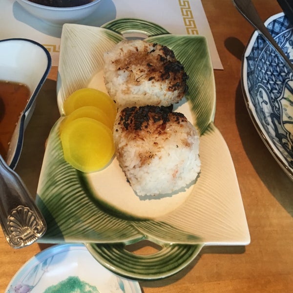 8/7/2016에 Yvonne P.님이 Hatcho Japanese Cuisine에서 찍은 사진