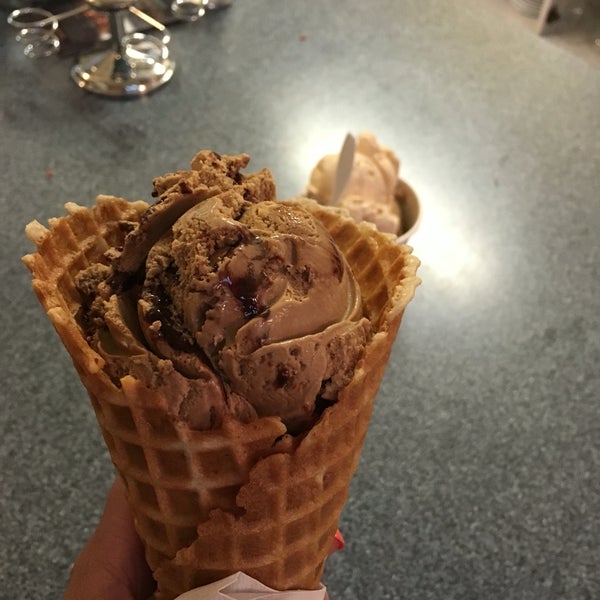8/15/2016にYvonne P.がTucker&#39;s Ice Creamで撮った写真