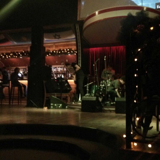Foto tirada no(a) Brooklyn Bar &amp; Grill por Lana S. em 2/8/2015