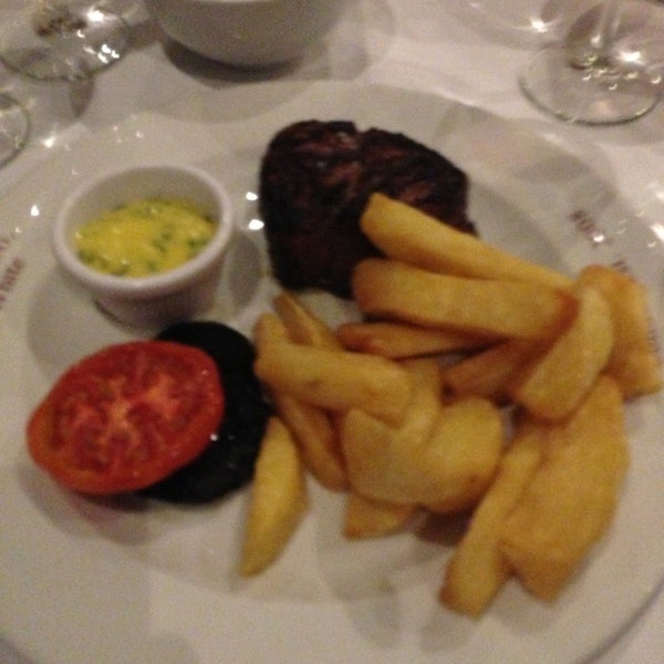 Photo taken at London Steakhouse Co. by Alan M. on 1/11/2013