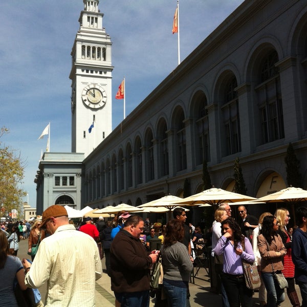 Photo taken at Ferry Plaza Farmers Market by Anil B. on 4/13/2013