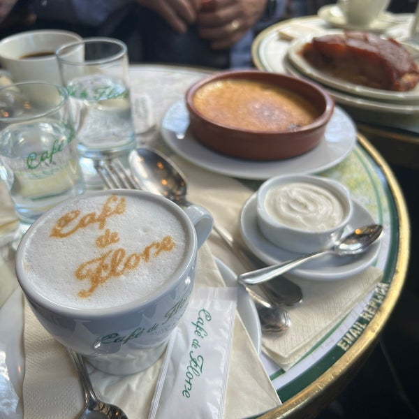 Photo taken at Café de Flore by ⚜️BuRHaN⚜️ on 4/19/2024
