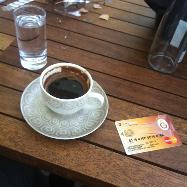 5/18/2013에 Mert S.님이 Caffe Mangia에서 찍은 사진