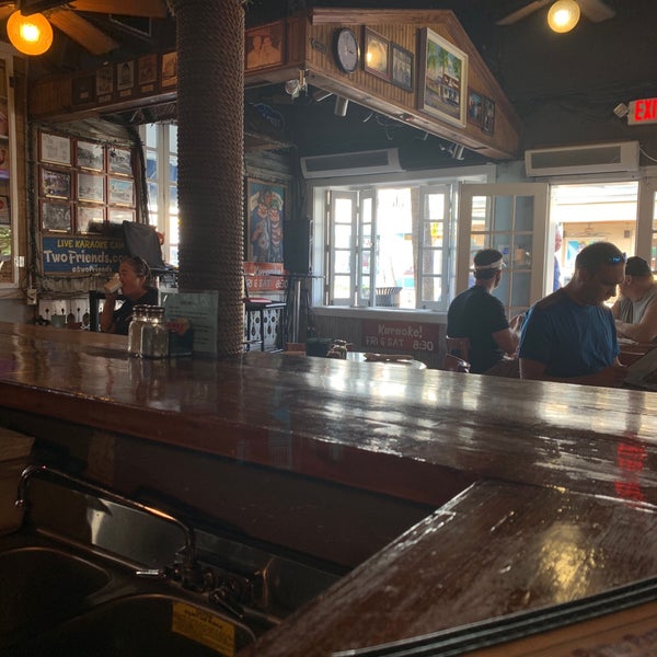 Foto diambil di Two Friends Patio Restaurant oleh Shawn S. pada 9/13/2019