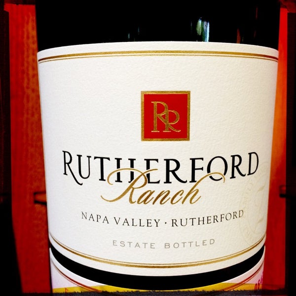 Photo prise au Rutherford Ranch Winery par Matthew M. le8/9/2014