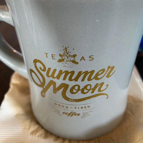 Photo taken at Summer Moon Wood-Fired Coffee by Emily B. on 9/12/2019