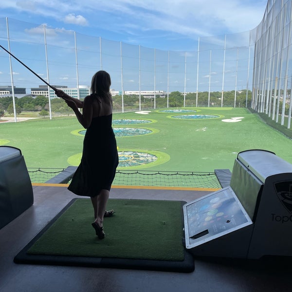 Photo taken at Topgolf by Emily B. on 6/12/2021