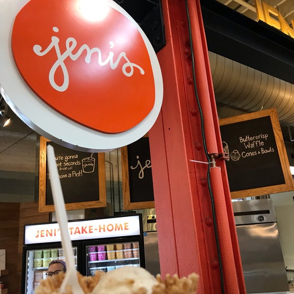 Das Foto wurde bei Jeni&#39;s Splendid Ice Creams von Jeff H. am 8/6/2019 aufgenommen