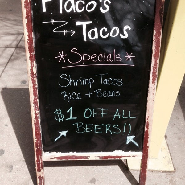 5/1/2015 tarihinde flacostacosziyaretçi tarafından Flaco&#39;s Tacos'de çekilen fotoğraf
