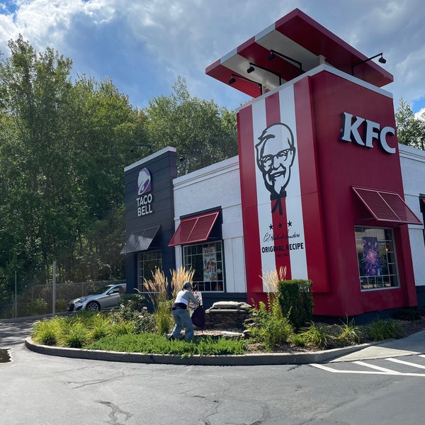 Photos at Taco Bell/KFC Fast Food Restaurant in Norwich